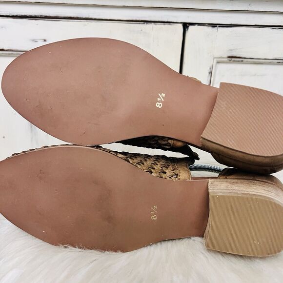 Walk With Me by Coldwater Creek Heartland Brown Woven Ankle Booties - Size 8.5M - Picture 6 of 8